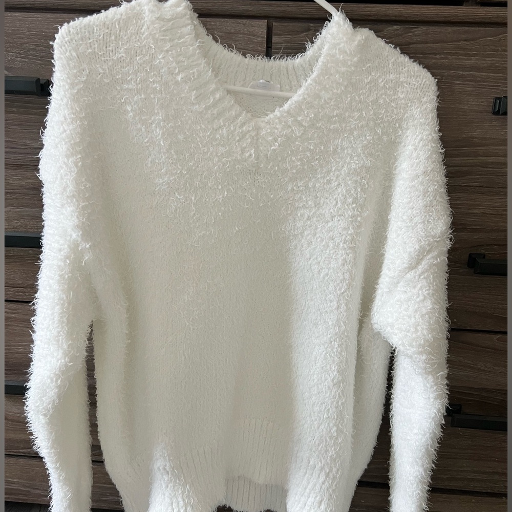 Comfy, cozy, white sweater